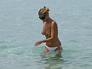 Beach porn picked up mature on