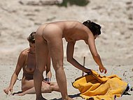 The black large dicks naked on with hot men beach